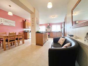 Open Plan kitchen/family room - click for photo gallery